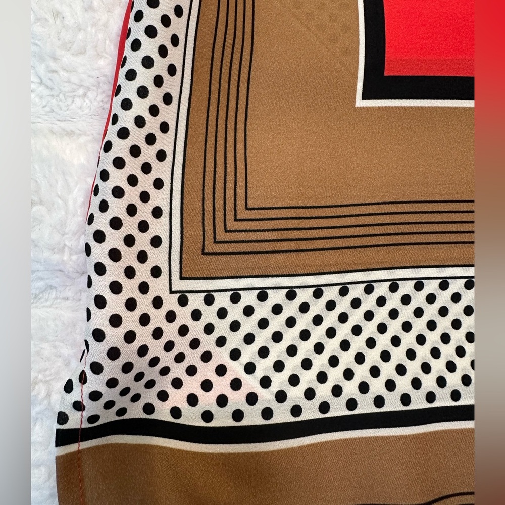 MNG Collection Geometric Pattern Blouse - Picture 9 of 9